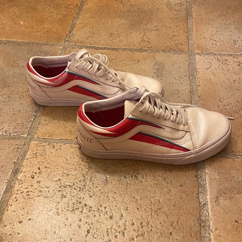 David Bowie Vans!